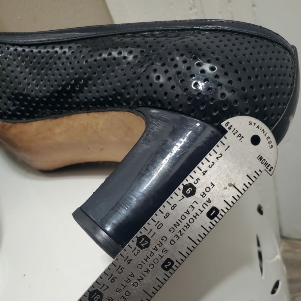 Stuart Weitzman Patent Leather Gold Crested Heeled Pumps Shoe BlueBlack 8.5 🌴✌️ - Picture 7 of 13